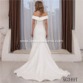 Sleeveless Lace Beading Illusion PatternButton Long Tail Ball Gown boat neck wedding dress